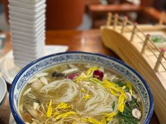 -香麒园·过桥米线·南湖雅宴