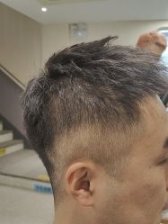 -PE SALON