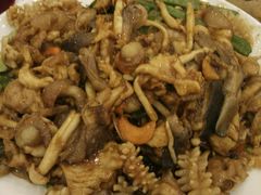 -肘子酥·天津菜·特色捞面(德云社店)
