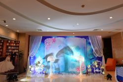 -艾米婚纱&婚礼策划