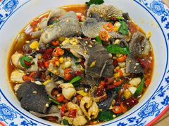 火爆毛肚-三只鸟本地特色菜馆(上饶总店)
