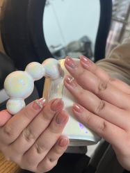 -芊屿芊浔美甲