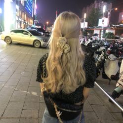 -Rise Hair上升造型