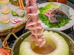 -得意咚瓜·顺德鱼生·冬瓜火锅(深圳首店)