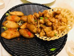 -泓历皇朝酒店(东亭店)