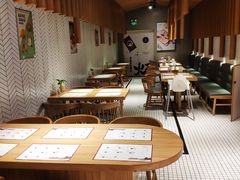 大堂-炖物24章·顺时轻养茶(杭州保利时光里店)