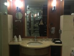 -岳阳阿波罗御庭酒店(岳阳楼区南湖广场店)