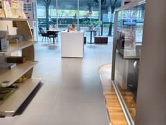 -中国电信营业厅(翔殷路)