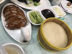 -六和聚传统烤鸭.天津菜(和平店)