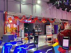 -嗨翻Hi-Fun竞技主题乐园·蹦床亲子生日轰趴(国光1937店)