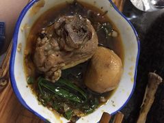 石灰市芋儿鸡-石灰市毛记烧鸡公(解放碑店)