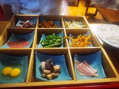 -勺子米线·云南传统小吃市集(四方街店)