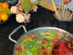-鹿鸣山草本茶香火锅(园西路店)