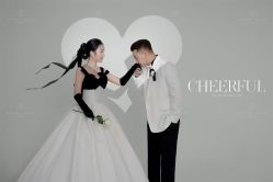 -金夫人婚纱摄影