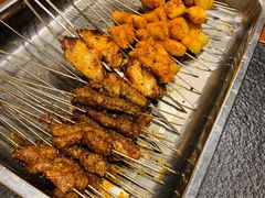 -烤满分·东北烧烤(首经贸店)