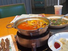 -娜仁图雅蒙古美食村(33小镇店)