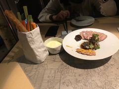 -穹六人间 people 6(岳阳路店)