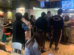 等位区-肯德基(中纬店)