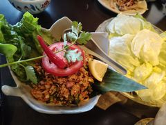 -大头虾越式风味餐厅(光明广场店)