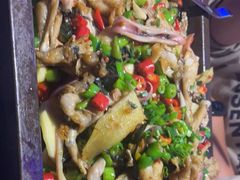 -蛙来哒(华隆步步高店)