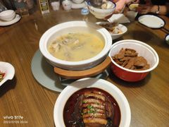 -湘聚缘湘菜馆(斜土路店)