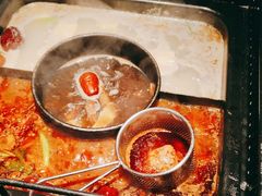 -老牌坊云南鱼豆花火锅(哈西万达店)