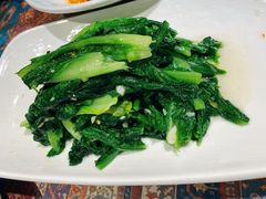 -乡村馕坑肉·烧烤·新疆菜·本地人更爱吃(阿勒泰首店)