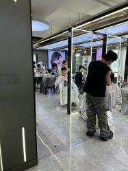 -藤野造型烫发染发