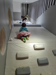 -BabyMonster小怪兽亲子派对·餐厅乐园(金月湾店)