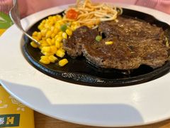 -豪客来牛排(重庆三峡广场步行街1704店)