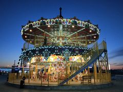 -东港音乐喷泉广场