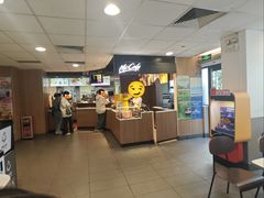 -麦当劳(中唱大厦店)