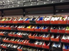 -五环Outlets(高新工厂店)