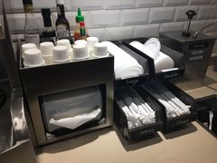 -The Habit Burger Grill 哈比特汉堡(爱琴海店)