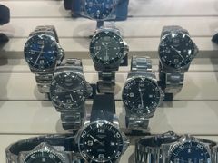 -亨吉利世界名表中心(华润万象城店)