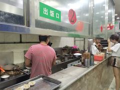 -刘信牛羊肉小炒泡馍(回民街店)