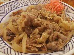 牛肉盖饭-百步拉面