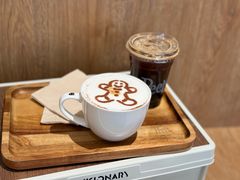 -Peet's 皮爷咖啡(海雅缤纷城店)