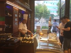 -赶海部落海鲜城(海阳路店)