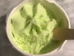哈密瓜冰淇淋-新辣道鱼火锅(领展购物广场·中关村店)