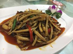 茶树菇牛柳-闻道食府烙饼卷带鱼(原车耳营店原大觉寺店)