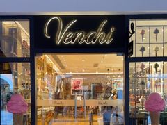 -VENCHI 闻绮(上海佛罗伦萨小镇店)