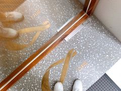 -Line 咖啡(石厦花园店)