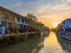 -南京夜泊秦淮君亭酒店·金陵书画院