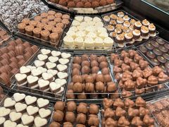 -Laderach 莱德拉(上海环贸iapm店)