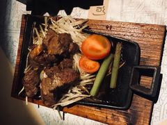 -穹六人间 people 6(岳阳路店)