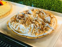 榴莲蛋白霜-解放碑威斯汀酒店-知味国际美食餐厅