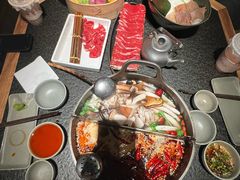 -三出山火锅(南京万象天地店)
