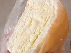CY皇冠芝士包-bItBakery(岭南站店)