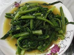 -尕胡才炕锅烤羊肉馆(八一路店)